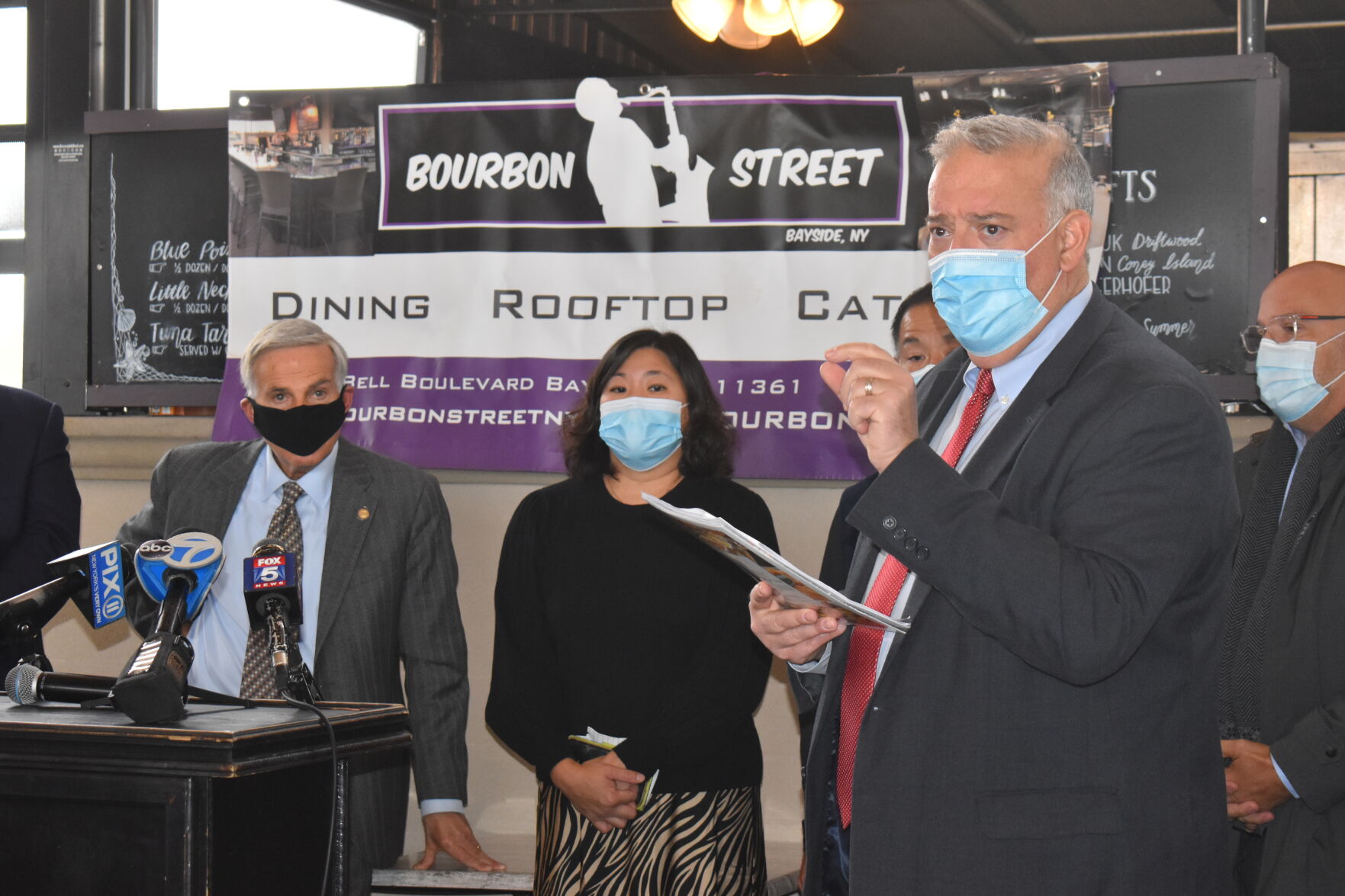 Queens begs Senate to pass restaurant aid